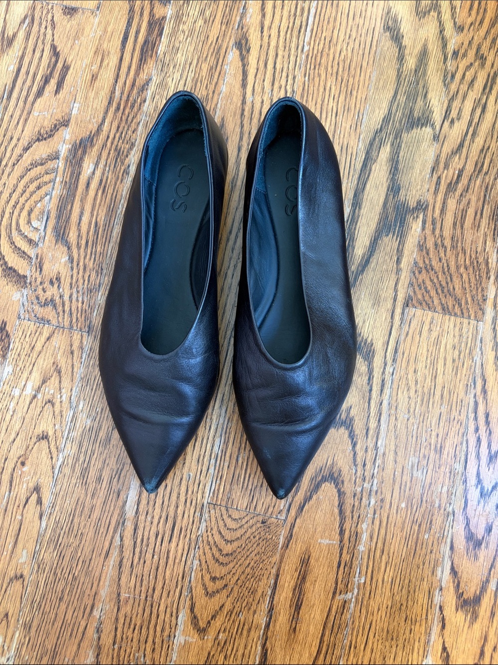 COS Women's Black Pointed Leather Flats size 38/7 US